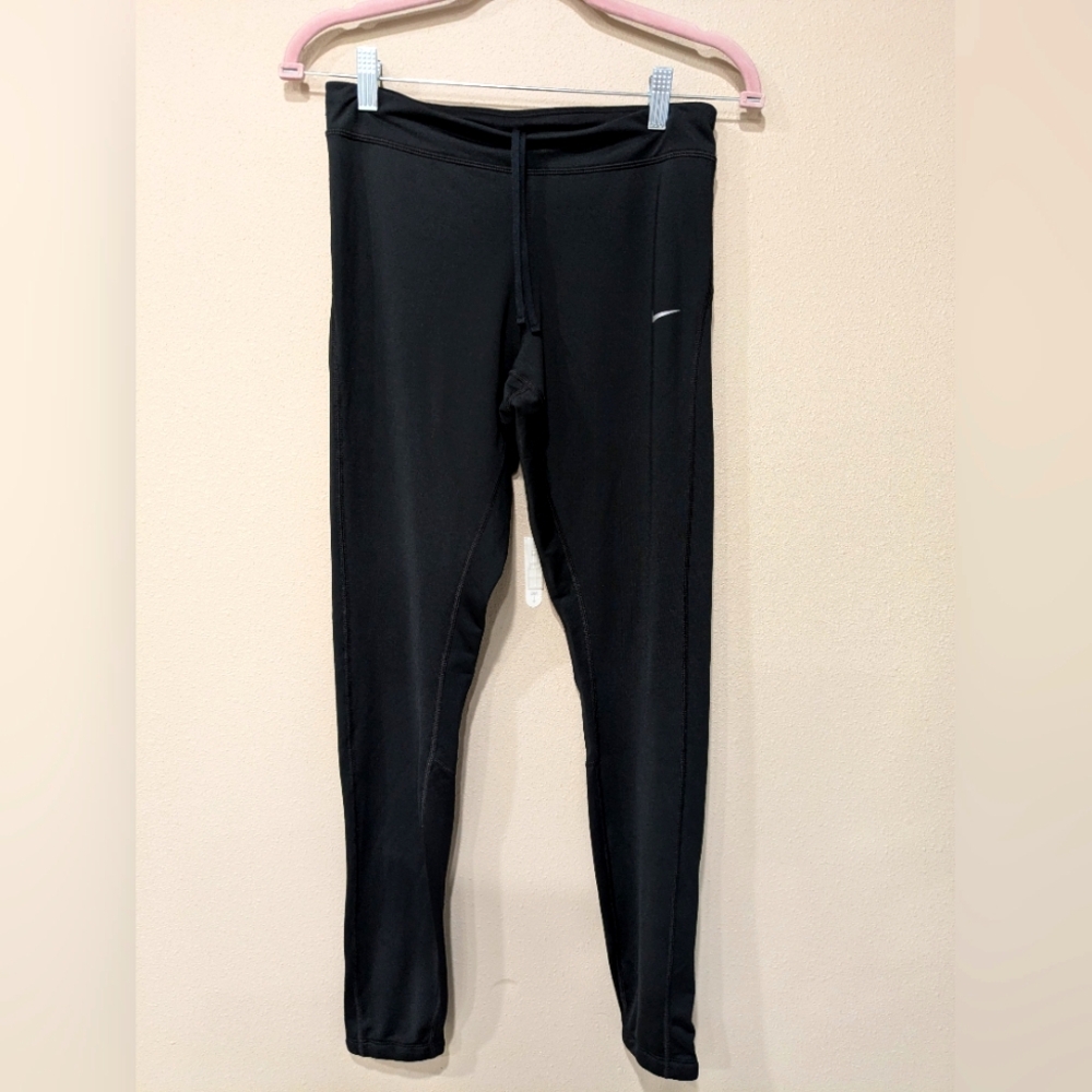Women's Nike Running Tights. Black Size Small.EUC